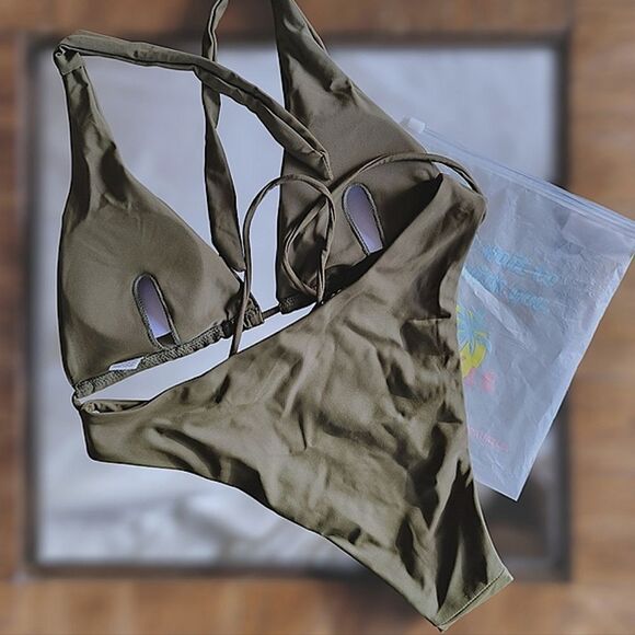 NWT Aurelle Olive Isla bikini set size S - Picture 5 of 7